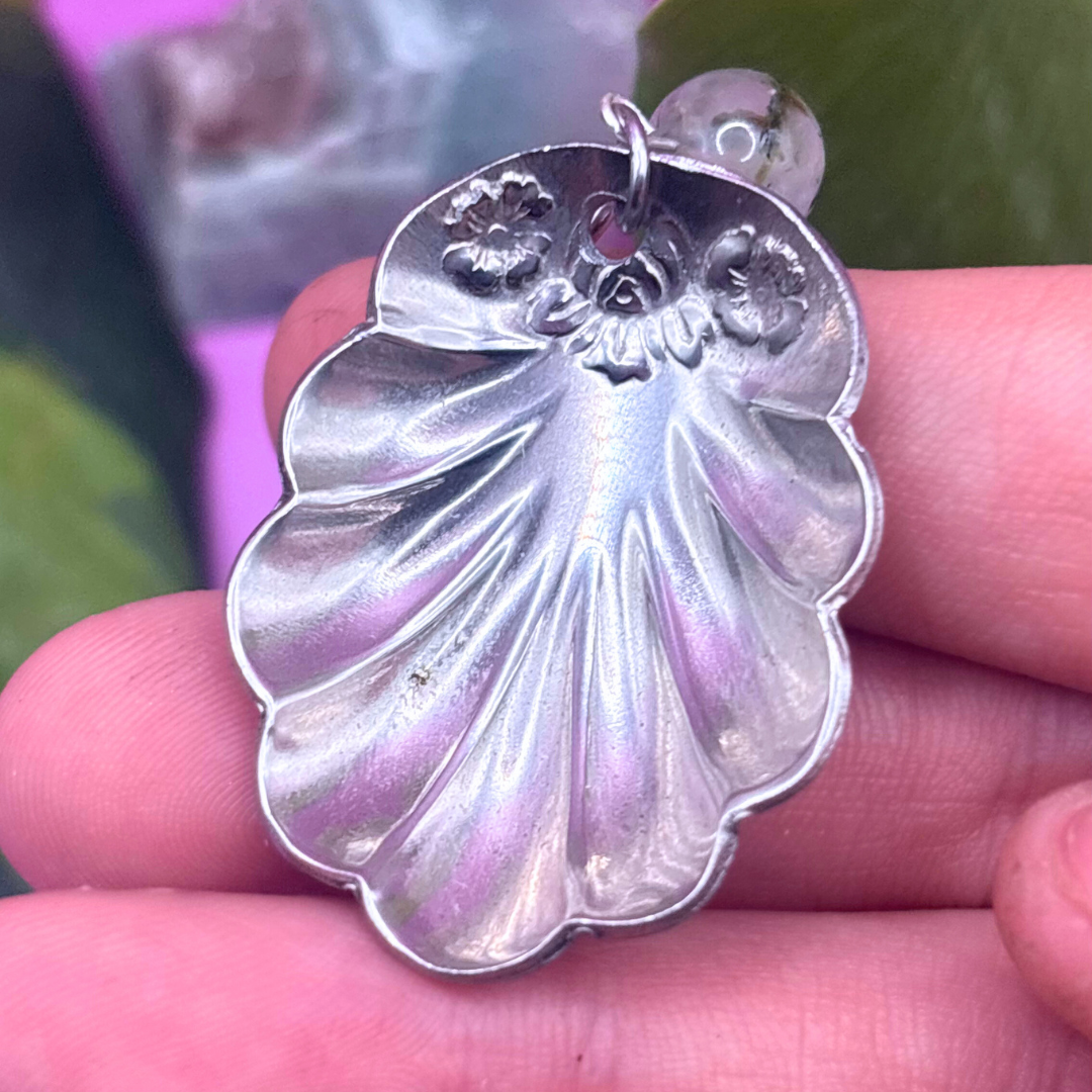 Large Silver Shell with Roses 3D Charm COMING 16/11