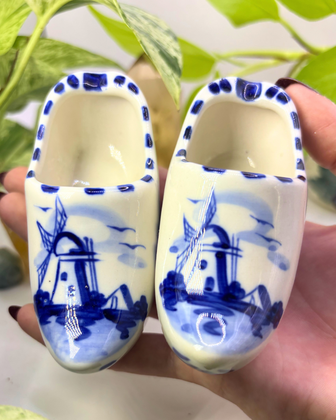 Porcelain Delft Blue Clog Ashtray Set 2