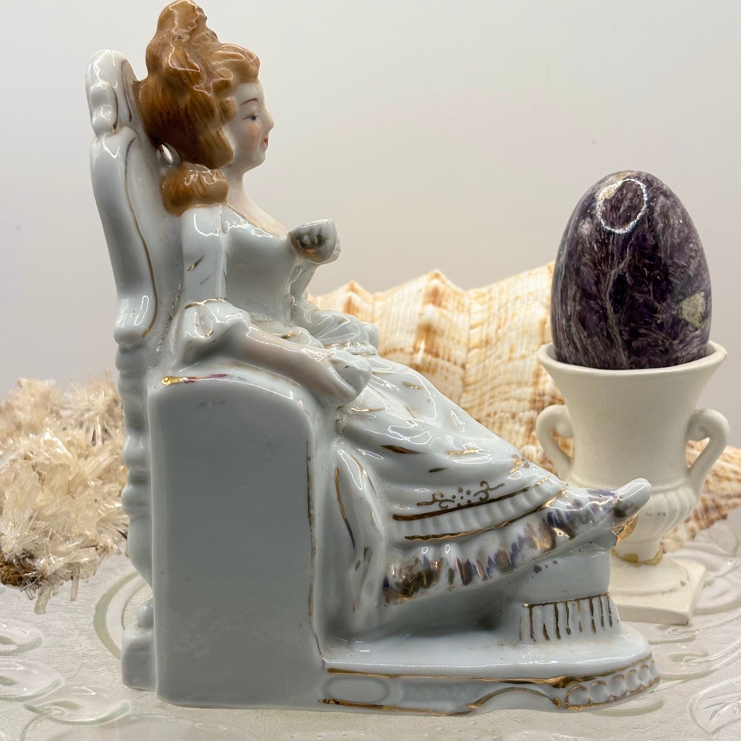 Porcelain Royal Couple Bookends