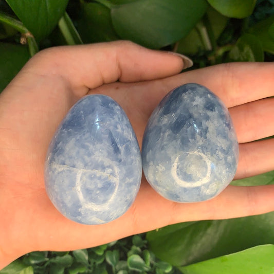Blue Calcite Medium Egg