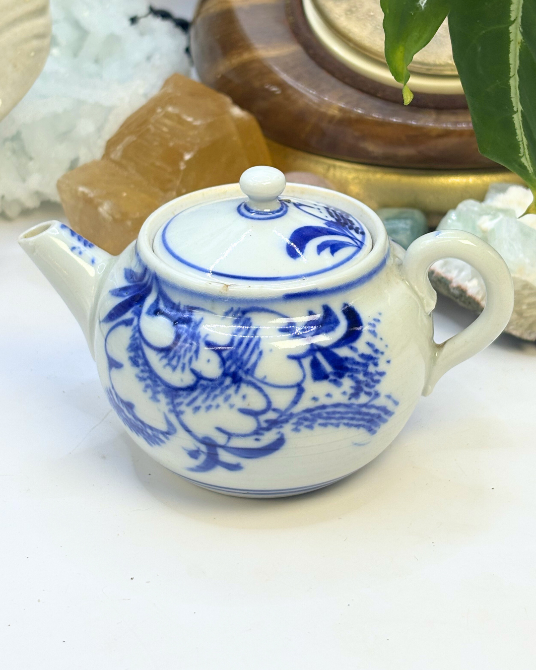 Vintage Chinese Mini Tea Pot Blue White Porcelain Floral Design