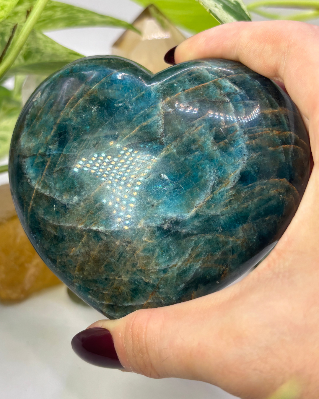 Large Apatite Heart