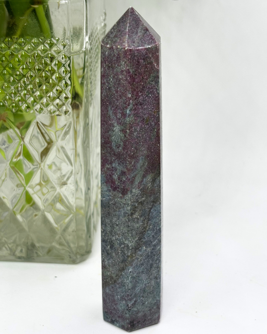 XL Ruby in Kyanite Tower