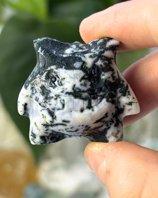 Mini Gengar Pokemon Tree Agate Carving