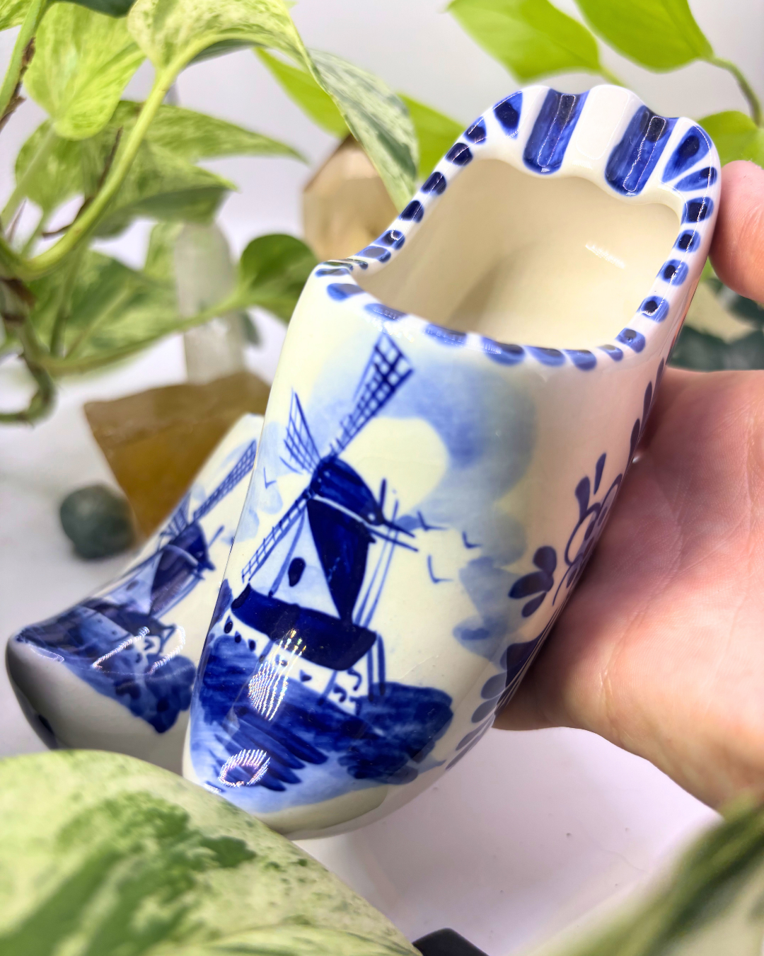 Porcelain Delft Blue Large Clog Ashtray Set