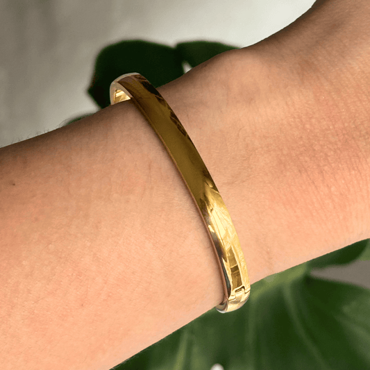 The Guide Crystals 6mm Gold Bangle