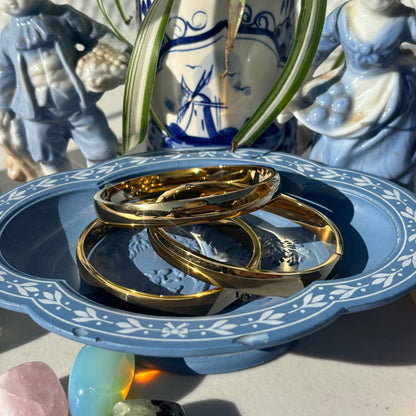 The Guide Crystals 8mm Gold Bangle