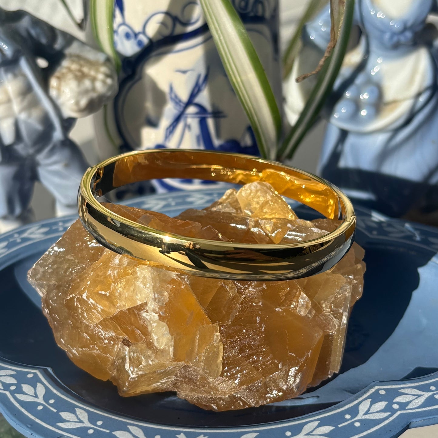 The Guide Crystals 8mm Gold Bangle