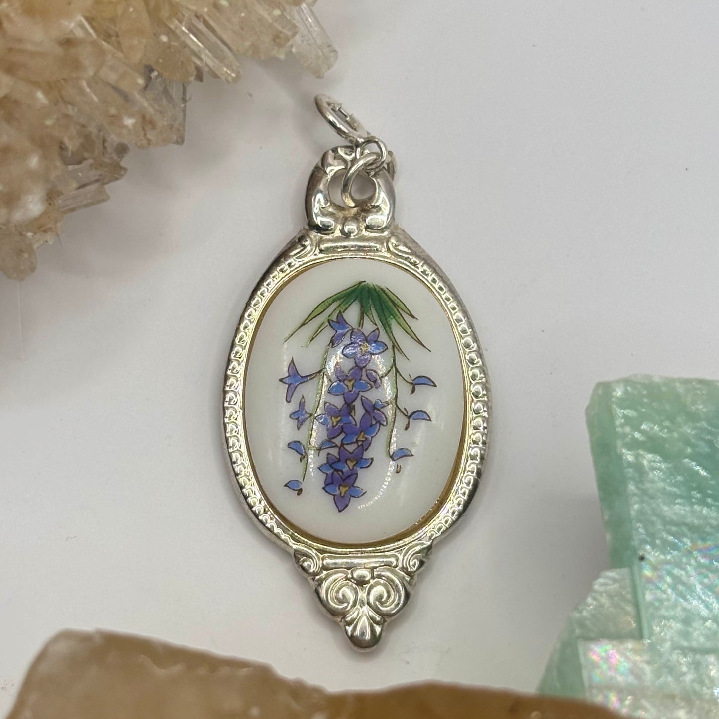 Lavender Floral Vintage Charm