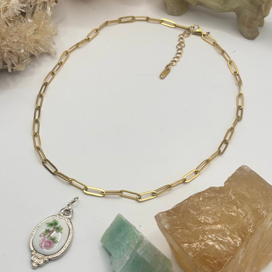 Short Gold Paperclip Chain Necklace