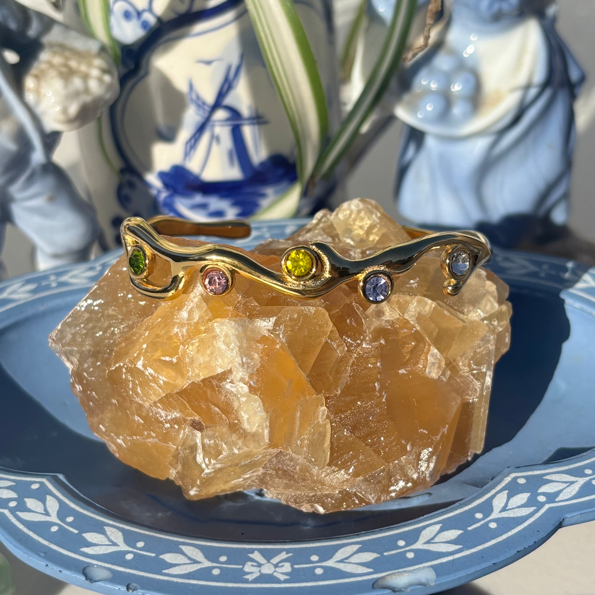 The Guide Crystals Flower Garland Gold Cuff Bracelet
