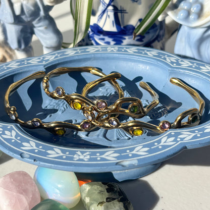 The Guide Crystals Flower Garland Gold Cuff Bracelet