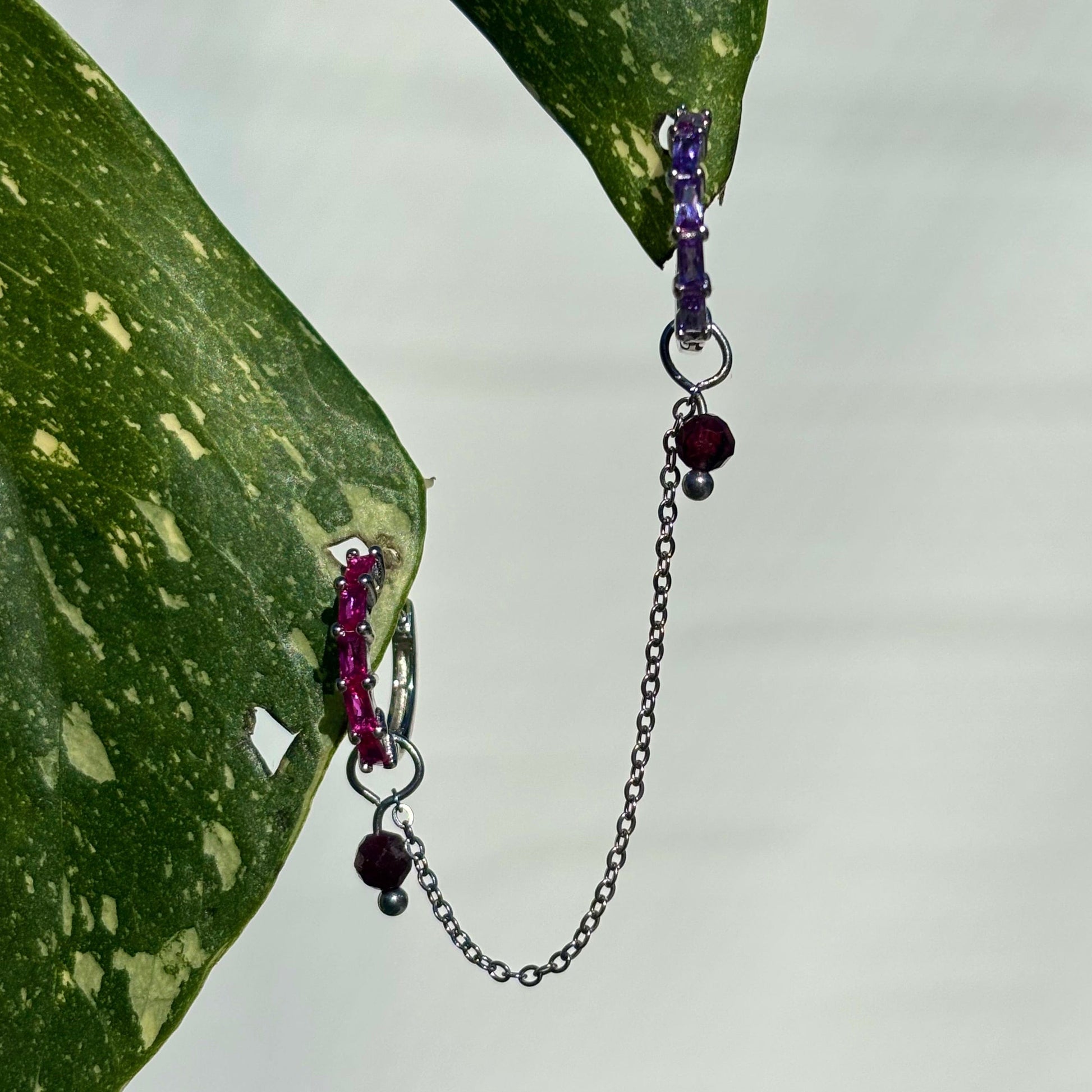 The Guide Crystals Silver | 1 PC Single Garnet Aphrodite Chain Crystal Earring Charm