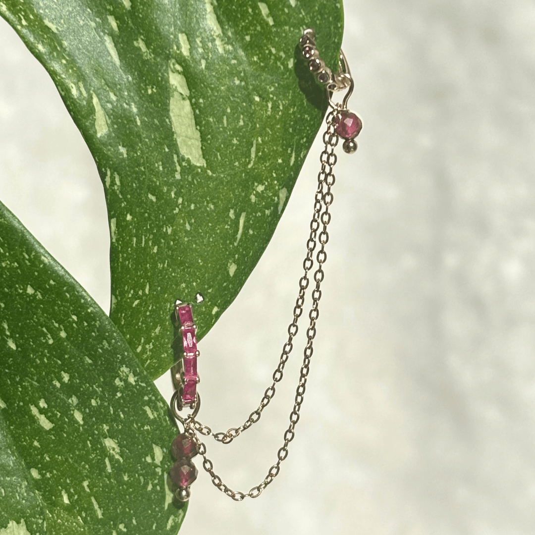 The Guide Crystals Gold | 1 PC Single Garnet Cordellia Chain Crystal Earring Charm