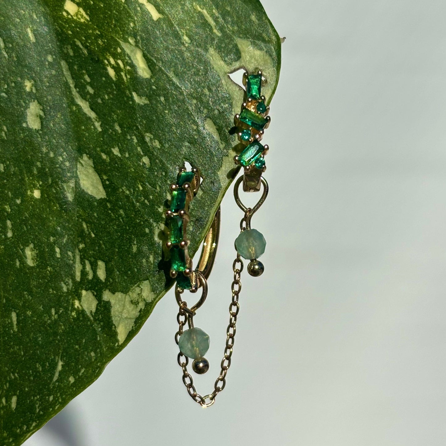 The Guide Crystals Gold | 1 PC Single Green Aventurine Aurora Chain Crystal Earring Charm