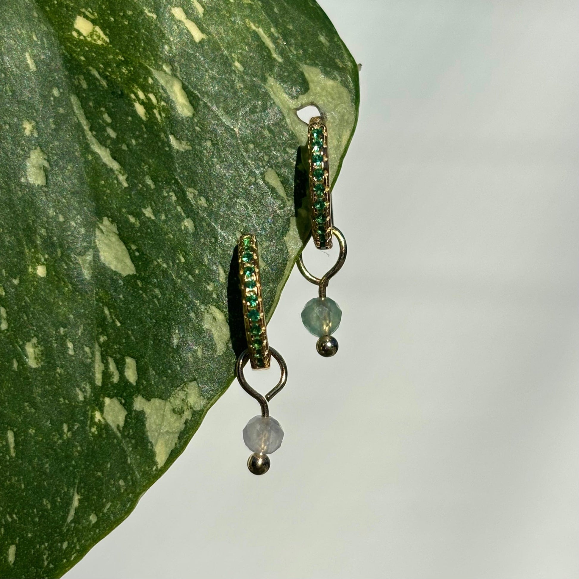 The Guide Crystals Gold Green Aventurine Single Dew Drop Crystal Earring Charms