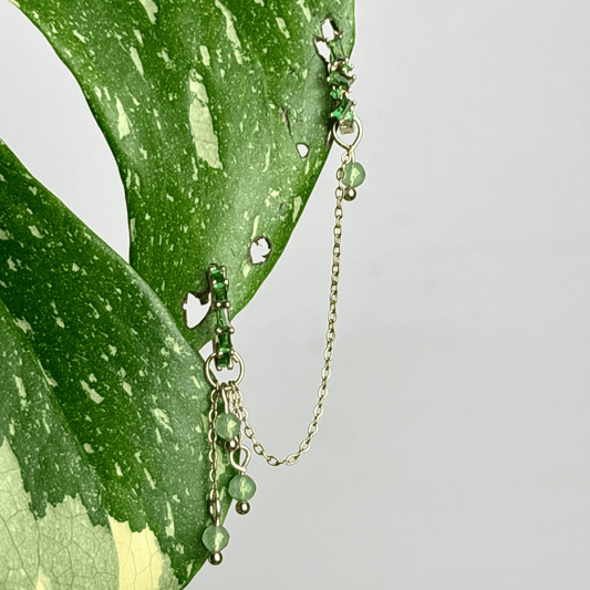 The Guide Crystals Gold | 1 PC Single Green Aventurine Waterfall Earring Chain