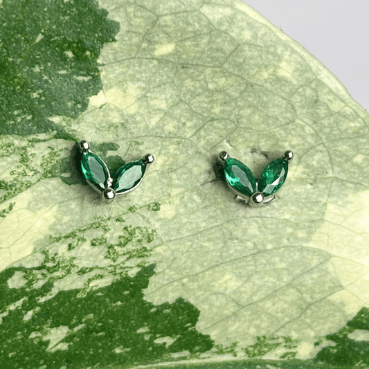 The Guide Crystals Green Zirconia Silver Stud Earrings