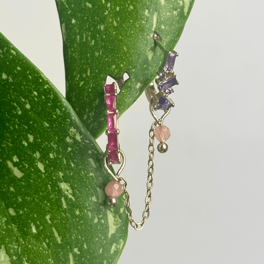 The Guide Crystals Gold | 1 PC Single Peach Moonstone Aurora Chain Crystal Earring Charm