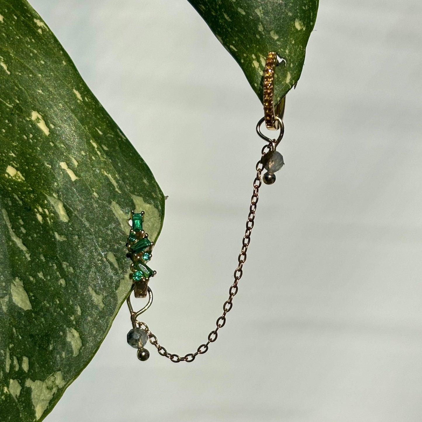 The Guide Crystals Gold | 1 PC Single Prehnite Aphrodite Chain Crystal Earring Charm