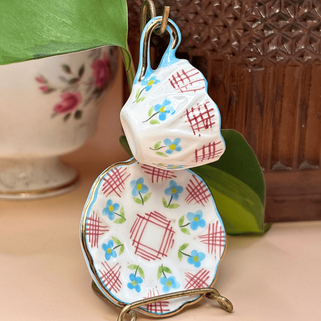 The Guide Crystals Teeny Tiny Tea Set Pink & Blue AVAILABLE 1/11!