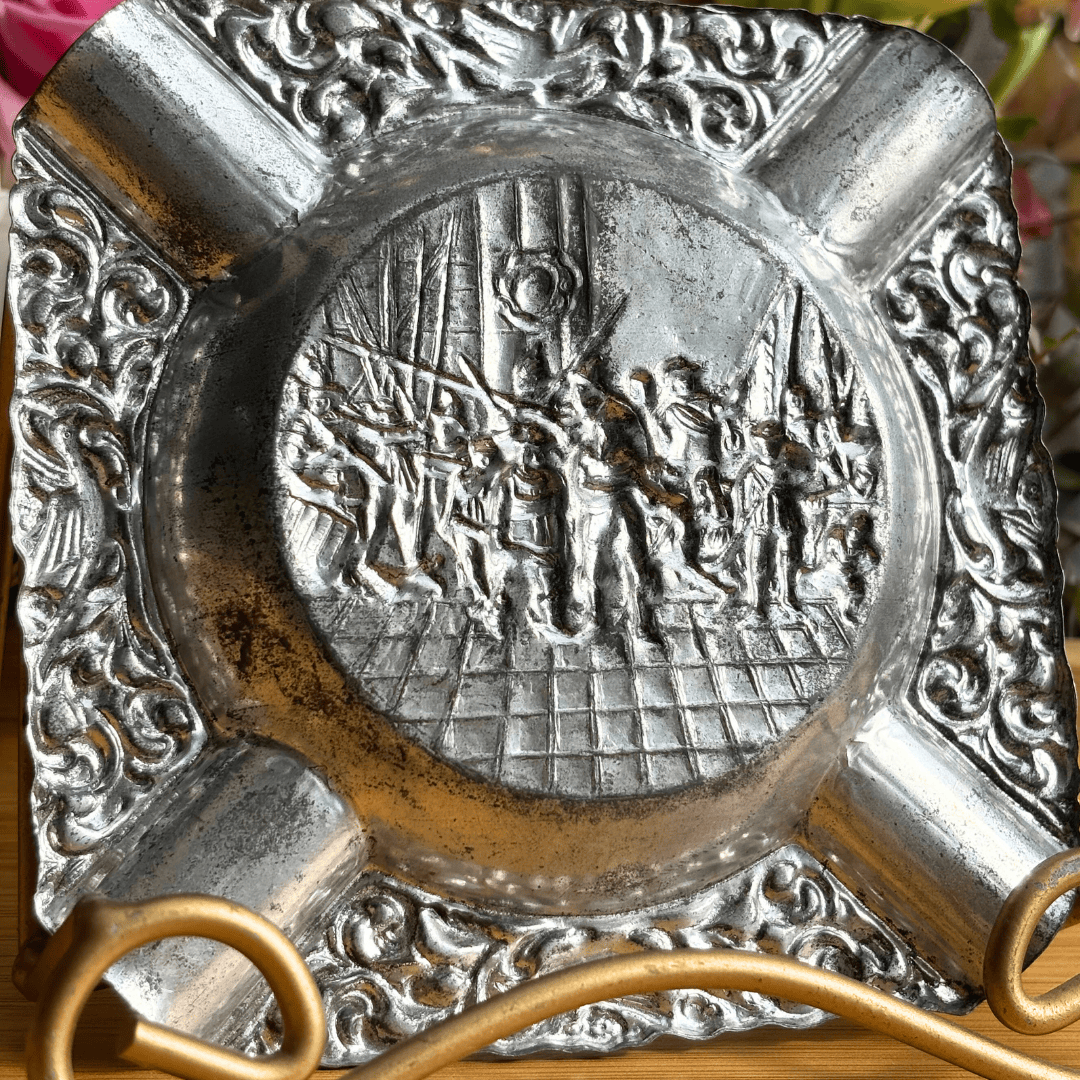 The Guide Crystals Vintage Silver Ashtray Holland Soldiers AVAILABLE 1/11!