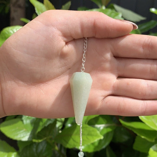 The Guide Crystals pendulums Green Aventurine Crystal Pendulum