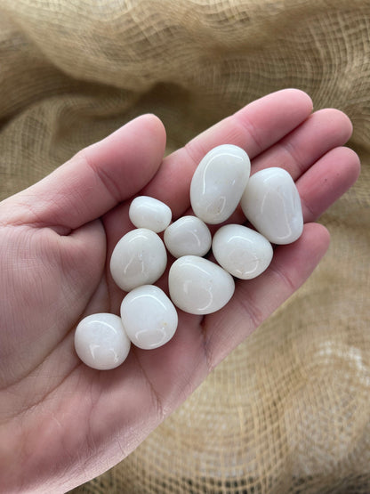 The Guide Crystals tumble White Agate Tumbled Stone